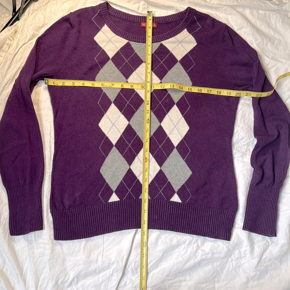 Pullover argyle sweater Sz L